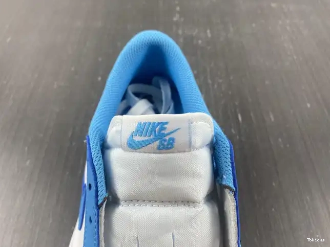 Rep TBK Jordan Air Low 1 x Nike UNC SB CJ7891-401 0513
